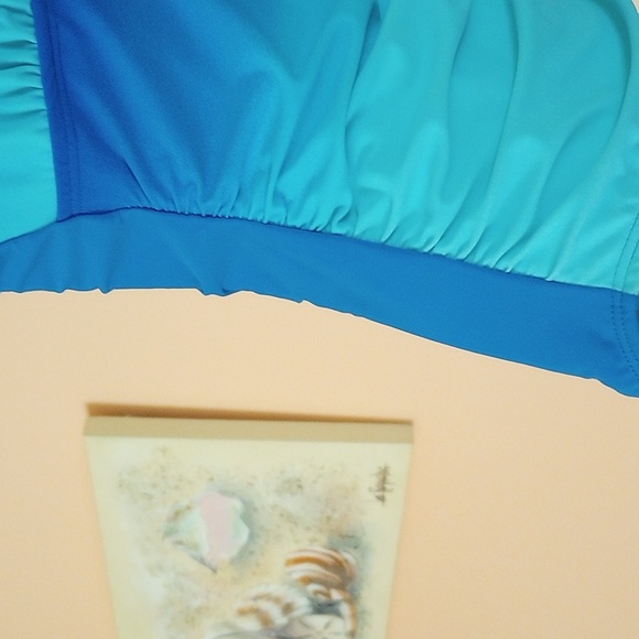 Venus One Piece Swimsuit Pretty BLUE! Size 10 - Picture 6 of 10